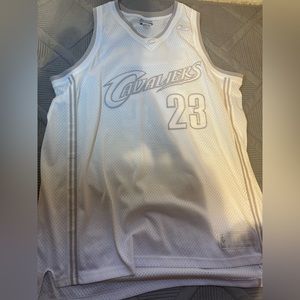 Reebok Cleveland Cavaliers All White LeBron James Jersey #23 3XL